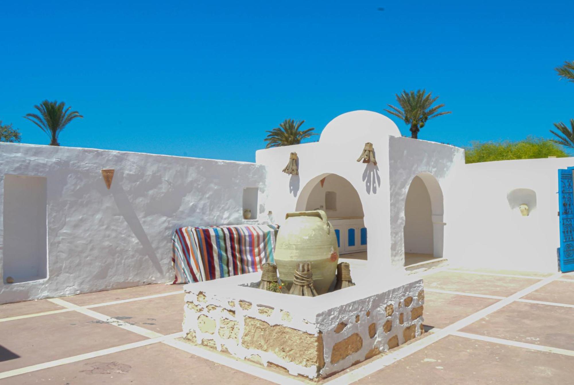 Le Patio De Mezraya Bed & Breakfast Mezraia Екстериор снимка