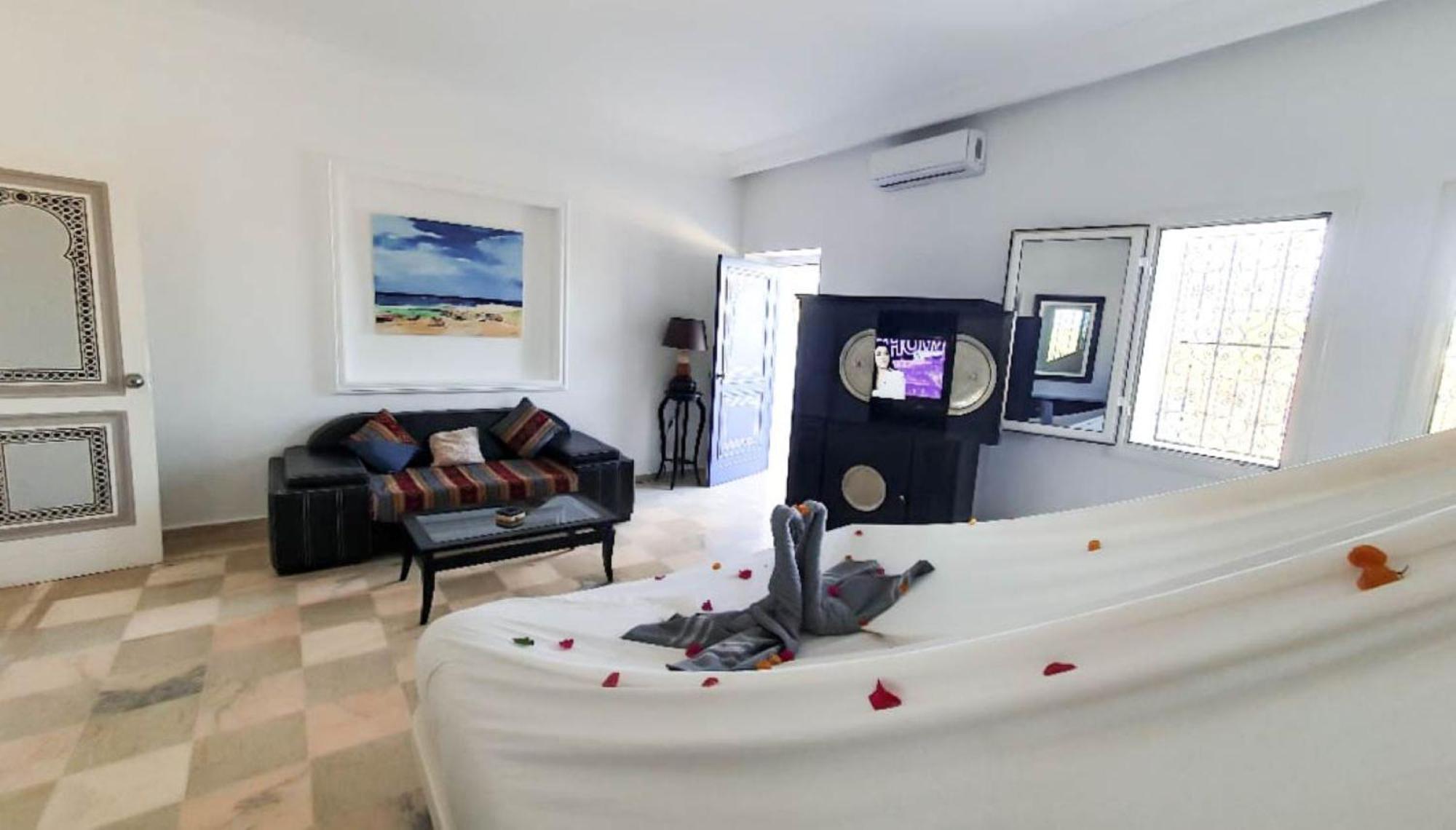 Le Patio De Mezraya Bed & Breakfast Mezraia Екстериор снимка