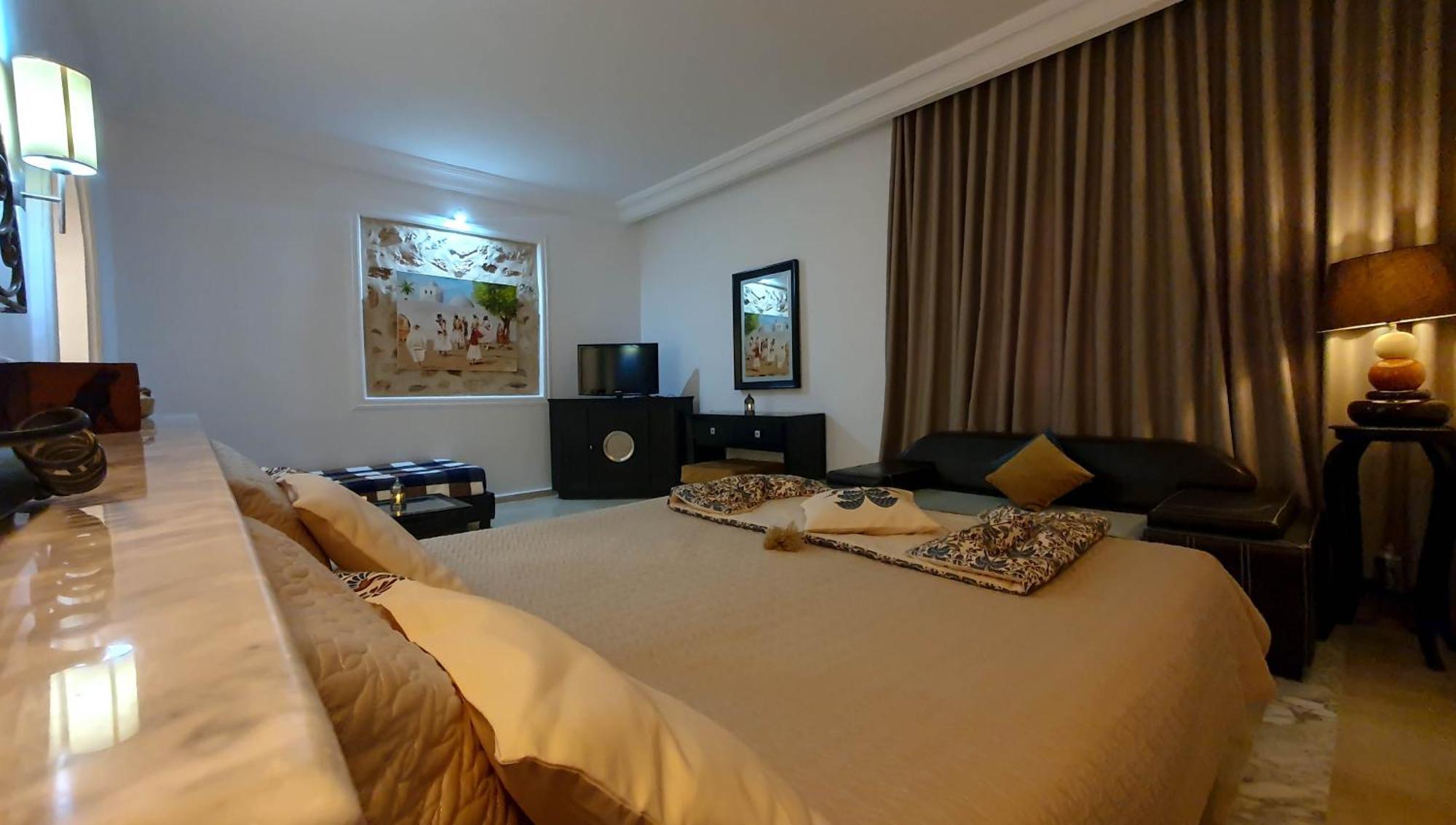 Le Patio De Mezraya Bed & Breakfast Mezraia Екстериор снимка