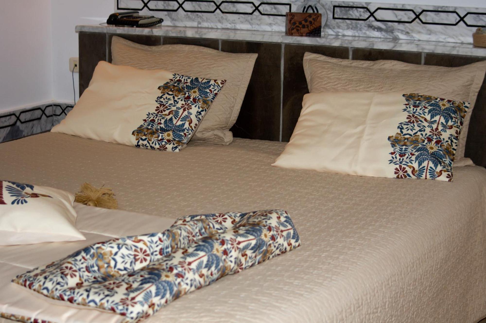 Le Patio De Mezraya Bed & Breakfast Mezraia Екстериор снимка